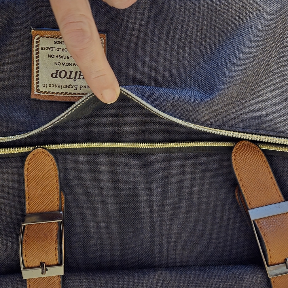 HiTop Back pack - Picture 7 of 11